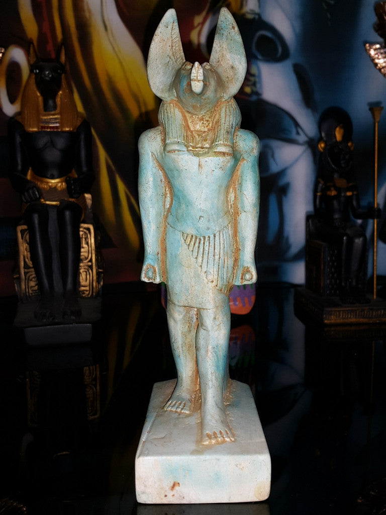 museum-quality-fiance-style-reproduction-anubis-20cm-tall-made-in-egypt