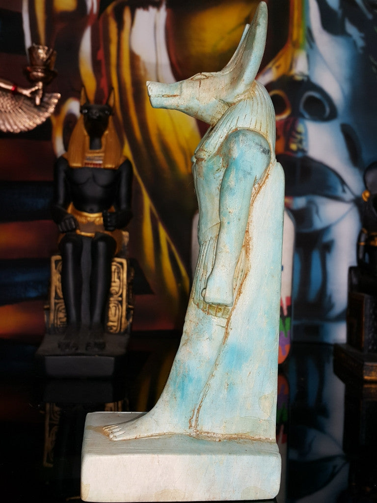 museum-quality-fiance-style-reproduction-anubis-20cm-tall-made-in-egypt