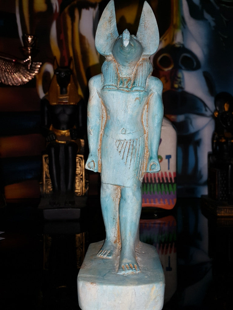 museum-quality-fiance-style-reproduction-anubis-22cm-tall-made-in-egypt