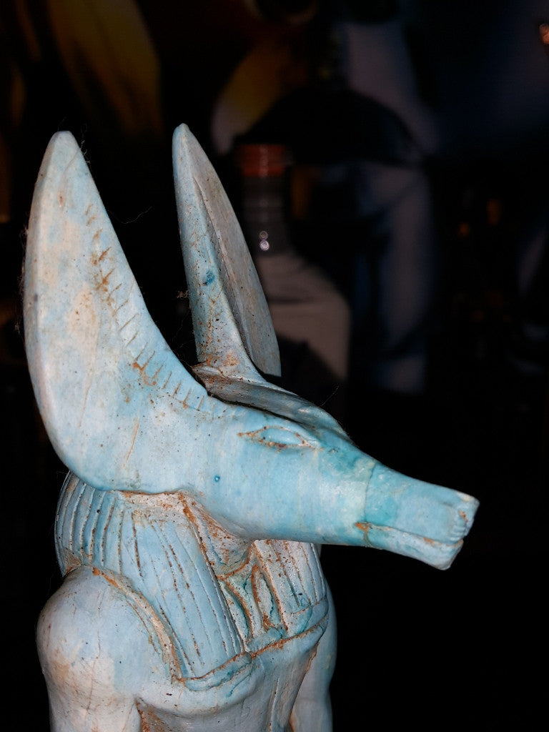 museum-quality-fiance-style-reproduction-anubis-22cm-tall-made-in-egypt