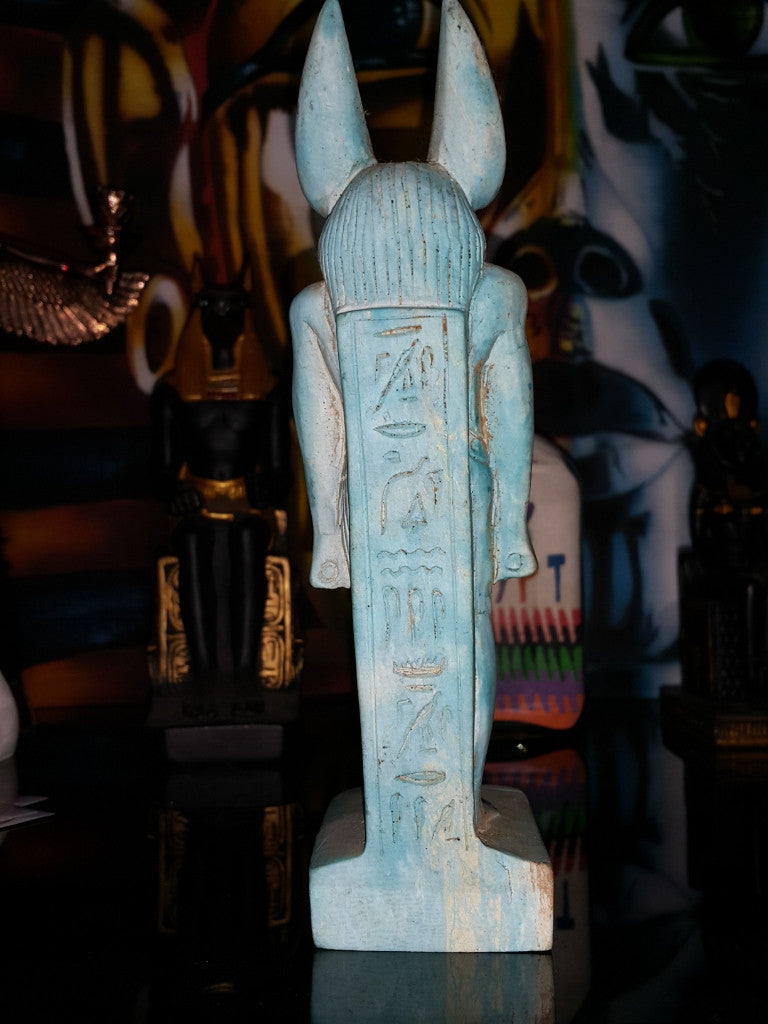 museum-quality-fiance-style-reproduction-anubis-22cm-tall-made-in-egypt